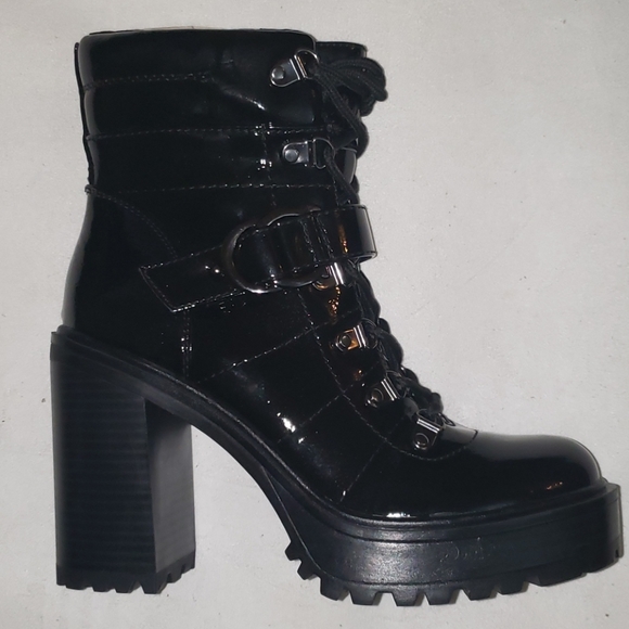 Guess Sellur Platform Combat Boot 
